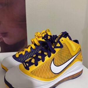 lebron 7!